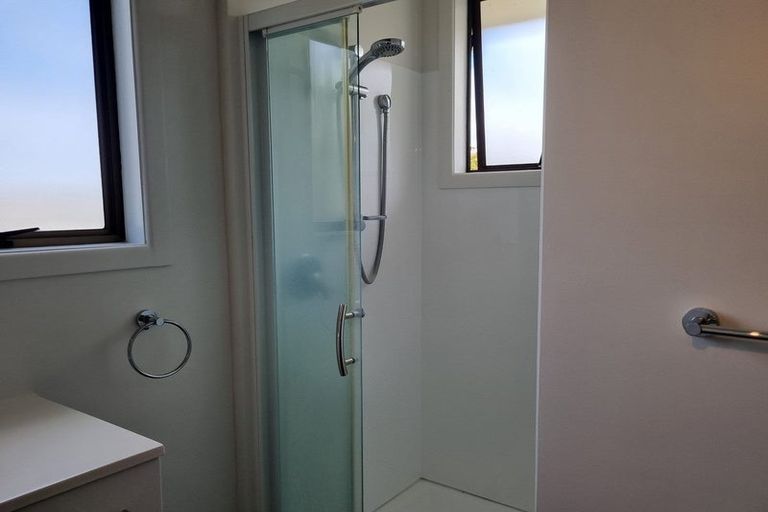 Photo of property in 5 Kotuku Place, Snells Beach, 0920