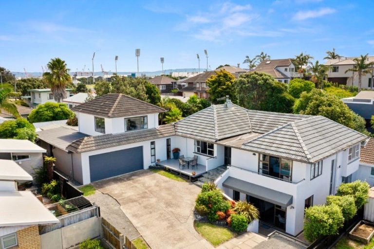 Photo of property in 36a Campbell Road, Mount Maunganui, 3116