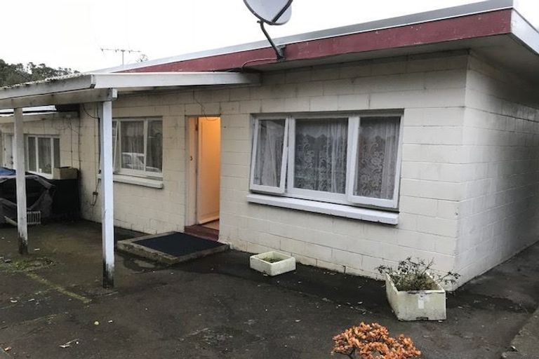 Photo of property in 24 Ireland Road, Mount Wellington, Auckland, 1060