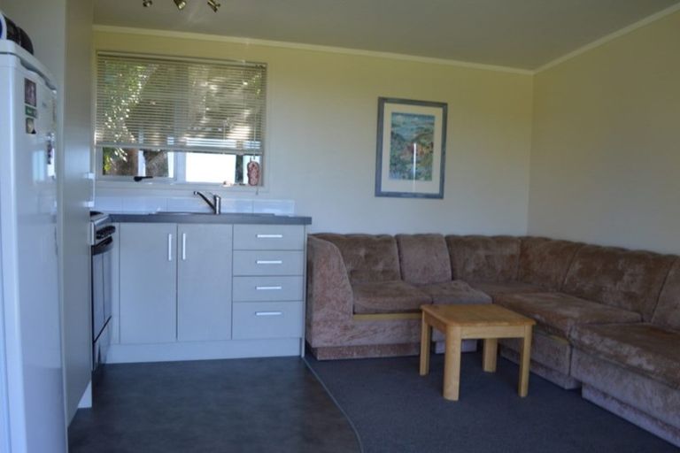 Photo of property in 22 Puriri Place, Tuateawa, Coromandel, 3583