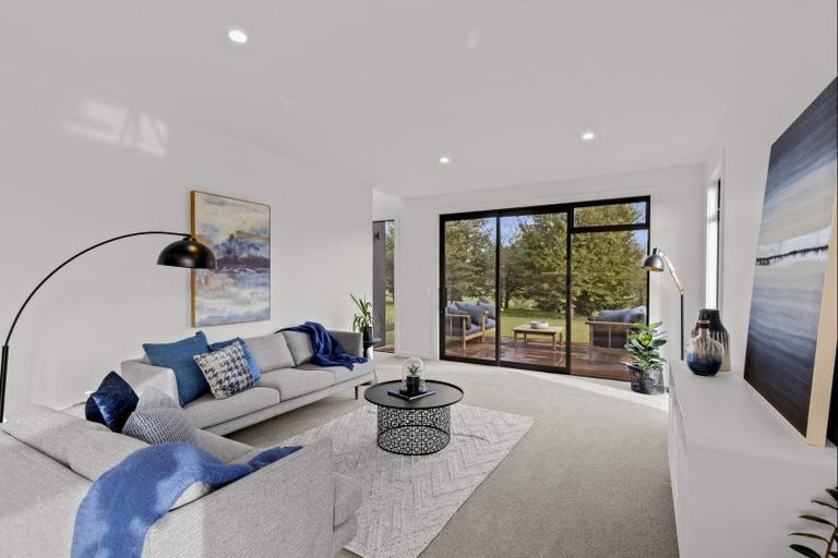 Photo of property in 23 Soudley Court, Jacks Point, Queenstown, 9371