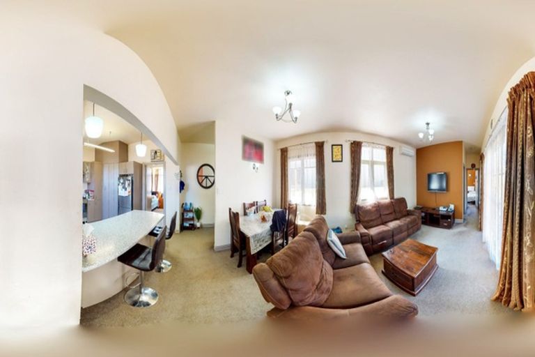 Photo of property in 11 Toru Street, Lyall Bay, Wellington, 6022