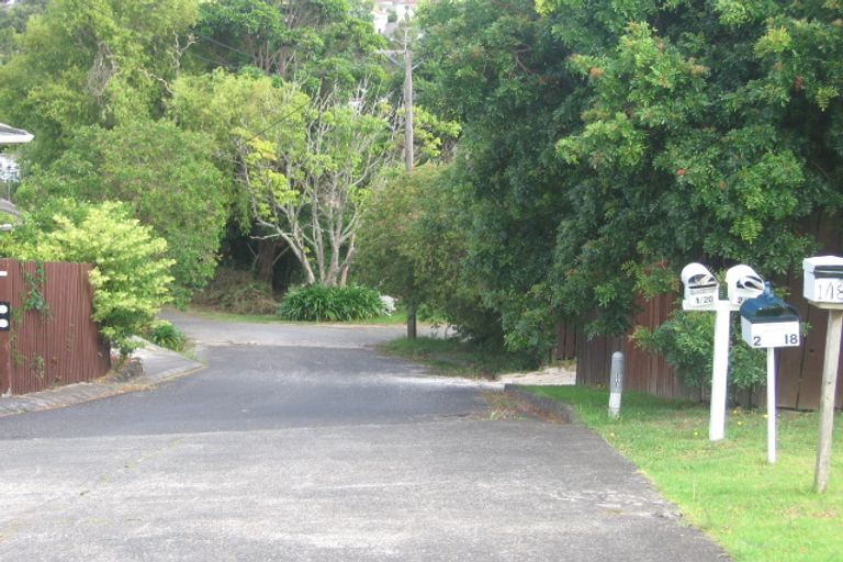 Photo of property in 2/18 Mayfield Road, Glenfield, Auckland, 0629