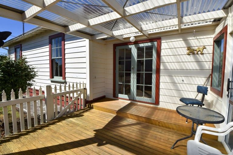 Photo of property in 8 Wyndham Street, Carterton, 5713