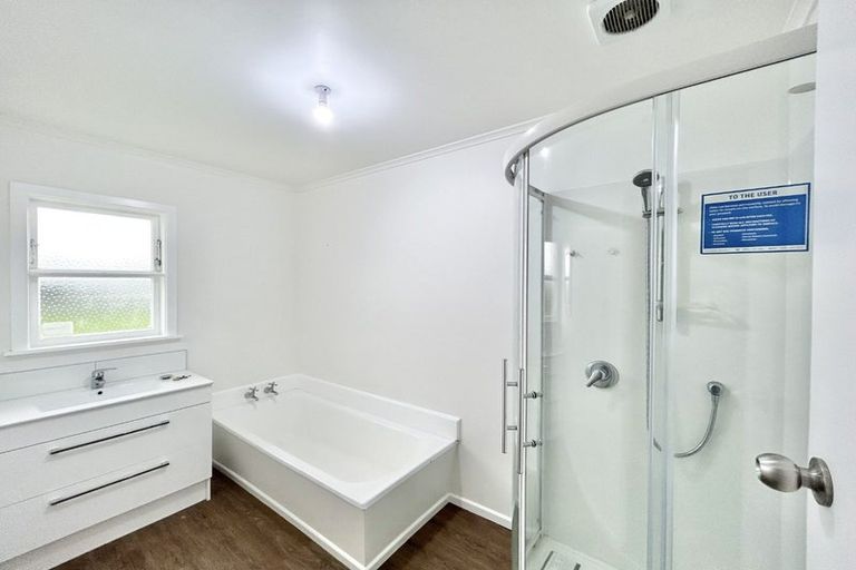 Photo of property in 16 Shamrock Street, Levin, 5510