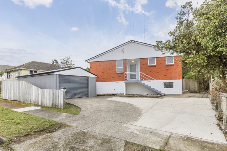 Photo of property in 38 Owhiti Street, Titahi Bay, Porirua, 5022
