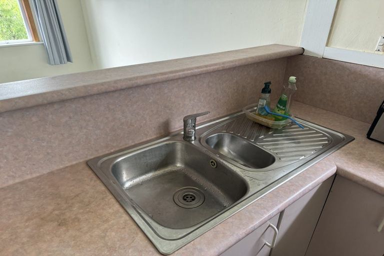 Photo of property in 46 Halifax Street, Kingston, Wellington, 6021