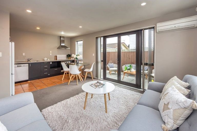 Photo of property in 174 Strickland Street, Sydenham, Christchurch, 8023