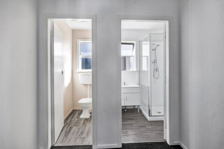 Photo of property in 10 Ramanui Avenue, Hawera, 4610