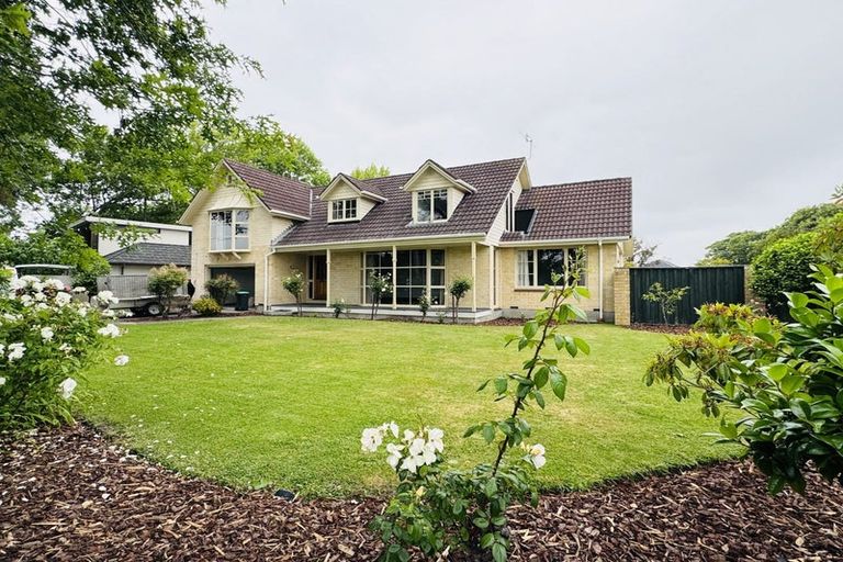 Photo of property in 37 Helmores Lane, Merivale, Christchurch, 8014