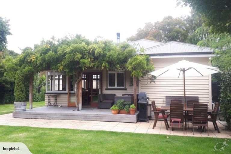 Photo of property in 5 Bryndwr Road, Fendalton, Christchurch, 8052