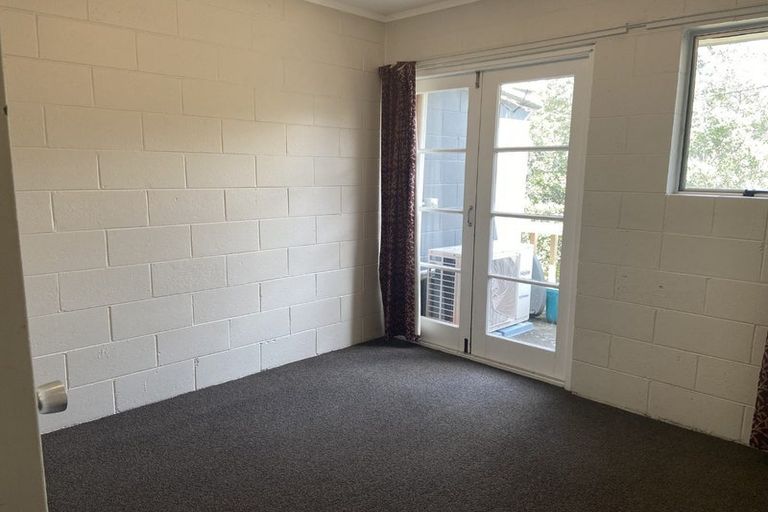 Photo of property in 1/11 Rotoiti Street, Johnsonville, Wellington, 6037