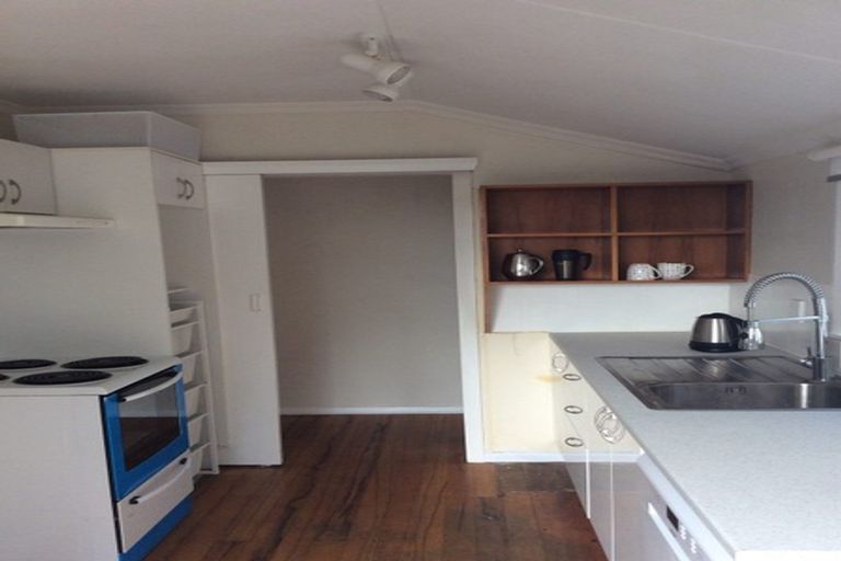 Photo of property in 1 Kilmister Avenue, Thorndon, Wellington, 6011