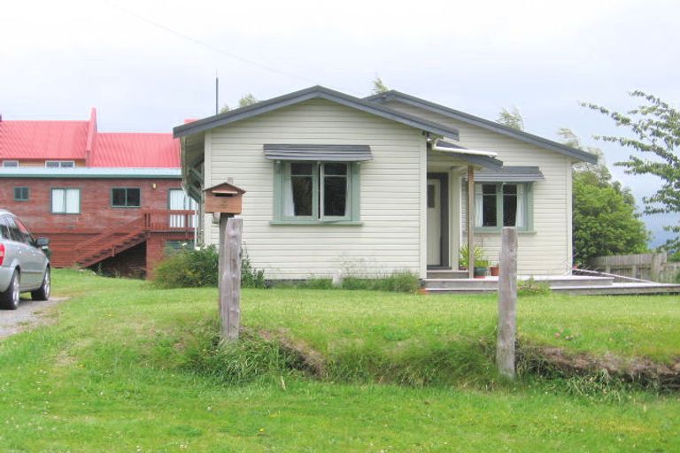 Photo of property in 6 Carter Terrace, Ohakune, 4625