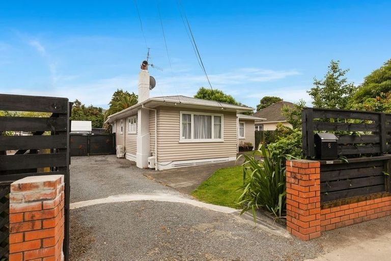 Photo of property in 6 Coast Road, Wainuiomata, Lower Hutt, 5014