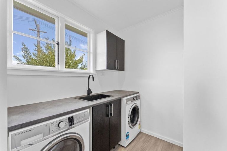 Photo of property in 54 Santa Rosa Avenue, Halswell, Christchurch, 8025