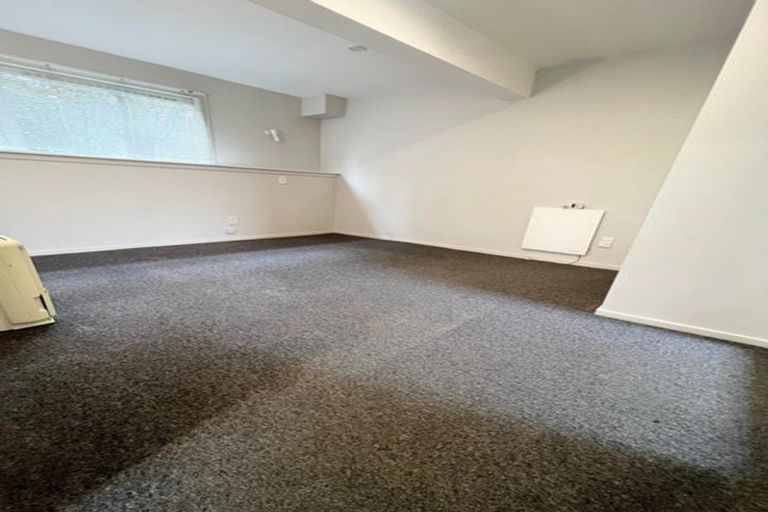 Photo of property in 13 Ngaio Gorge Road, Ngaio, Wellington, 6035