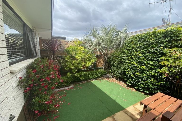 Photo of property in 15a Laing Place, Otumoetai, Tauranga, 3110