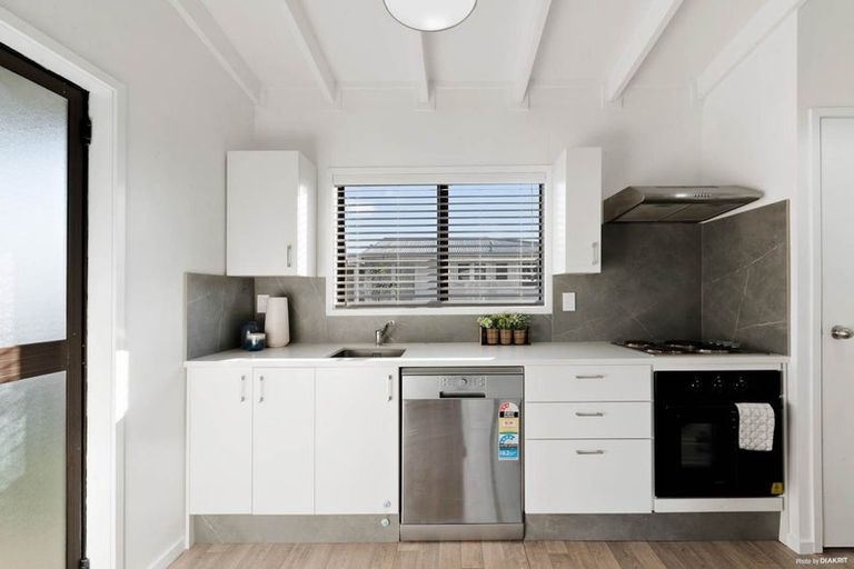 Photo of property in 43 Trevor Hosken Drive, Wiri, Auckland, 2104