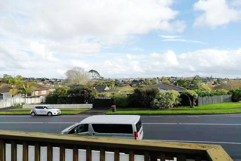 Photo of property in 1/94 Prince Regent Drive, Half Moon Bay, Auckland, 2012