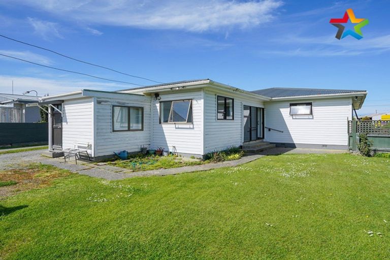 Photo of property in 80 Half Mile Road, Tuatapere, 9620