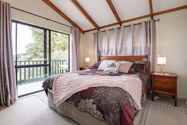 Photo of property in 68 Nilgiri Road, Poraiti, Napier, 4182