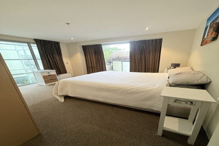 Photo of property in Sanctum Apartments, 27/10b Ebor Street, Te Aro, Wellington, 6011