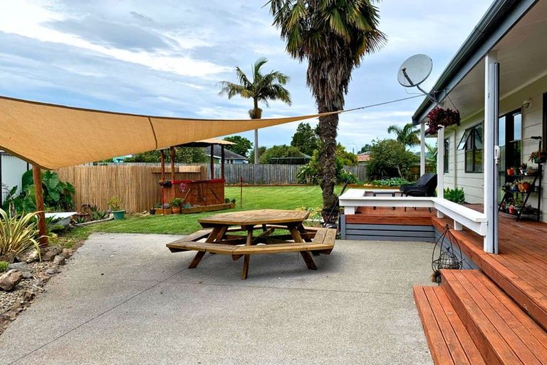 Photo of property in 10 Kanuka Place, Edgecumbe, 3120