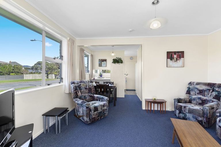 Photo of property in 8a Tireti Road, Titahi Bay, Porirua, 5022