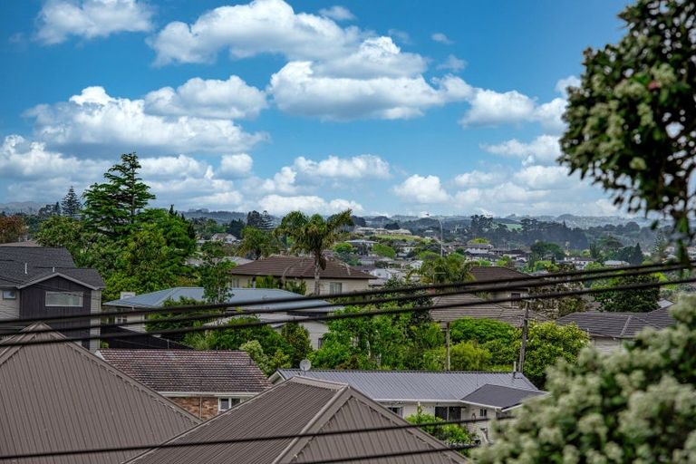 Photo of property in 1a Patons Road, Howick, Auckland, 2014