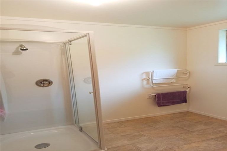 Photo of property in 372 Kaikorai Valley Road, Bradford, Dunedin, 9011