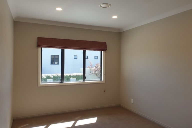 Photo of property in 38 Rochfort Road, Havelock North, 4130