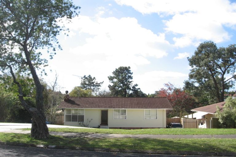 Photo of property in 40 Ennis Avenue, Pakuranga Heights, Auckland, 2010