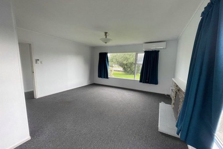 Photo of property in 10 Celia Place, Mangere East, Auckland, 2024