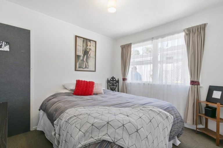 Photo of property in 3/11 Ridgemount Rise, Mangere Bridge, Auckland, 2022