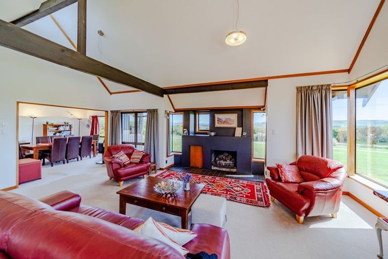 Photo of property in 297 Porangahau Road, Waipukurau, 4282