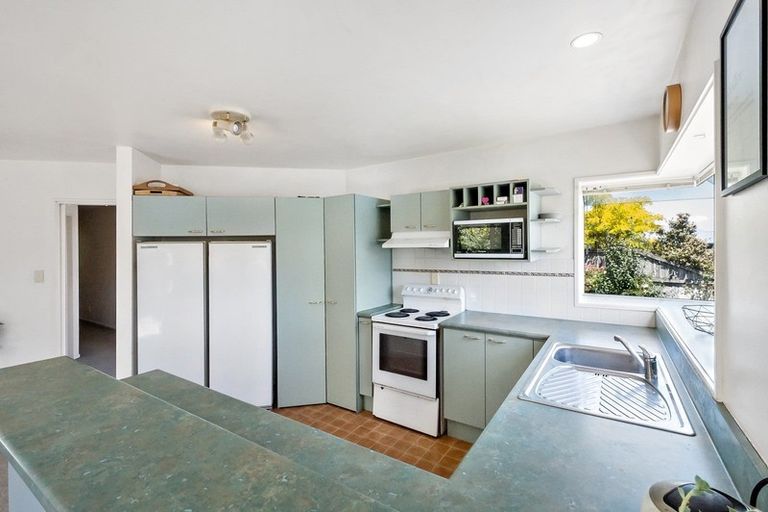 Photo of property in 6 Oldham Place, Darfield, 7510