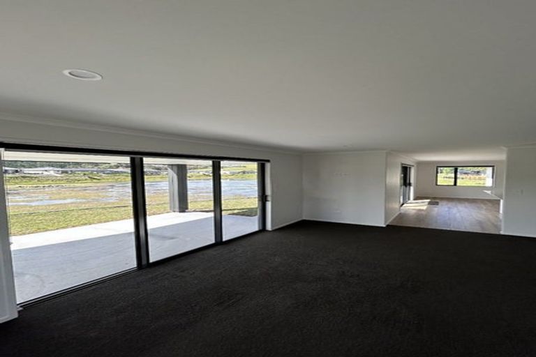 Photo of property in 132 Wairau Drive, Tikipunga, Whangarei, 0112