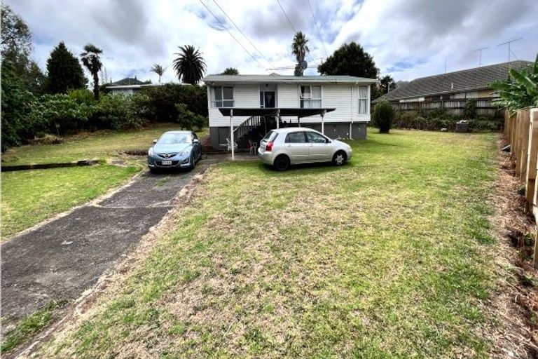 Photo of property in 16 Kotahi Road, Mount Wellington, Auckland, 1062