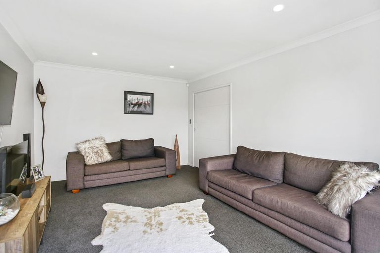 Photo of property in 13 Hillpark Drive, Pokeno, 2402