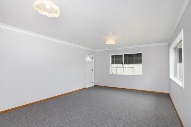Photo of property in 4 Clendon Court, Roslyn, Palmerston North, 4414