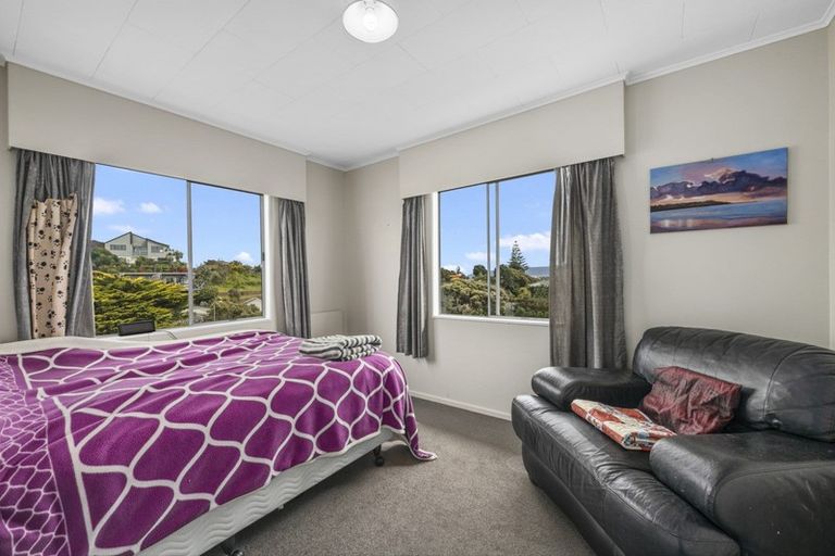 Photo of property in 13 Kaitawa Street, Waikanae Beach, Waikanae, 5036