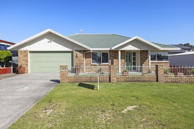 Photo of property in 23a Tui Street, Mount Maunganui, 3116