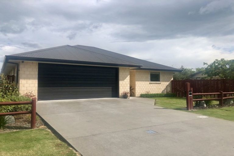 Photo of property in 10 Thomson Street, Tinwald, Ashburton, 7700