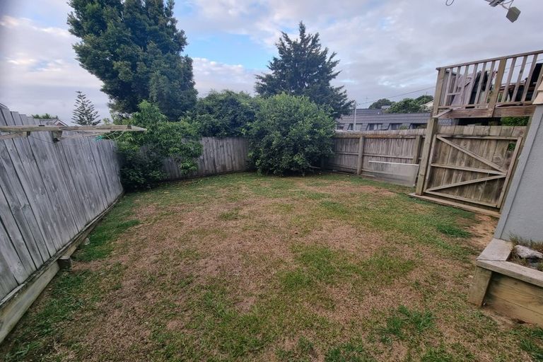 Photo of property in 1/31 Rangatira Road, Birkdale, Auckland, 0626