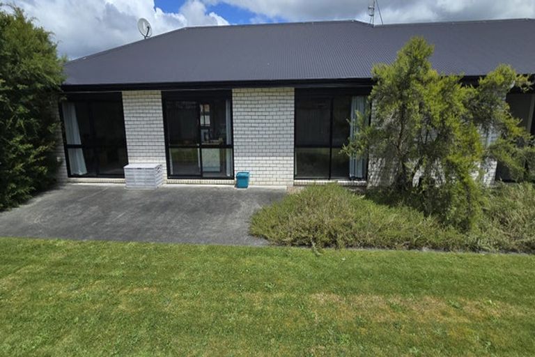 Photo of property in 28 Sirius Crescent, Rototuna North, Hamilton, 3210