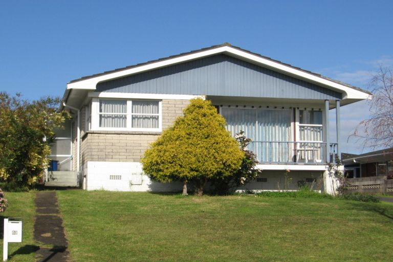 Photo of property in 53 Willoughby Avenue, Howick, Auckland, 2014