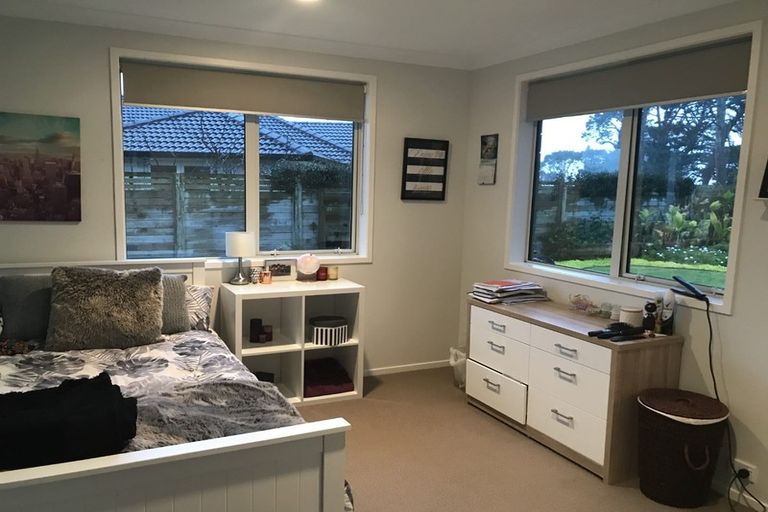Photo of property in 35 Teal Place, Pyes Pa, Tauranga, 3112