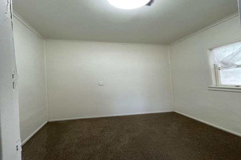 Photo of property in 230 East Tamaki Road, Otara, Auckland, 2023