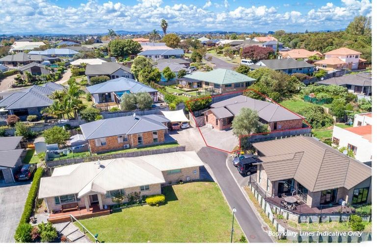 Photo of property in 24 Pointon Glade, Grandview Heights, Hamilton, 3200